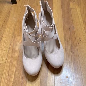 Size 9 dusty, nude rose strappy heels